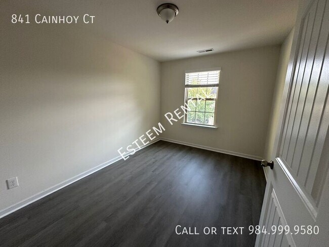 Building Photo - 841 Cainhoy Ct