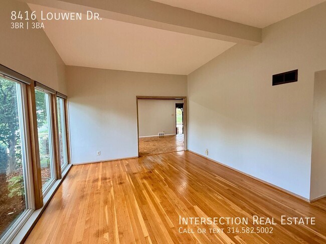 Building Photo - 8416 Louwen Dr
