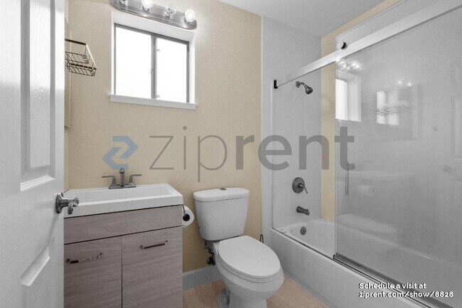 Building Photo - 454 Bolinger Common