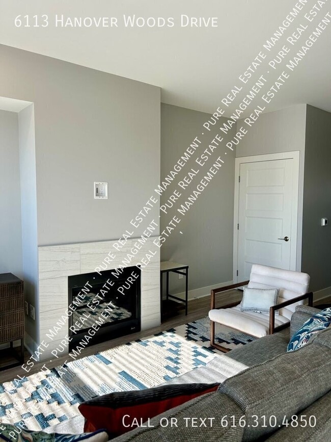 Building Photo - 6113 Hanover Woods Dr