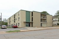 Building Photo - McGregor House Apartments