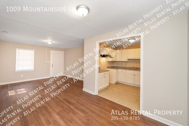 Building Photo - 1009 Mountainside Ln