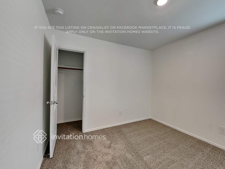 Building Photo - 2938 Greenhorn Ave