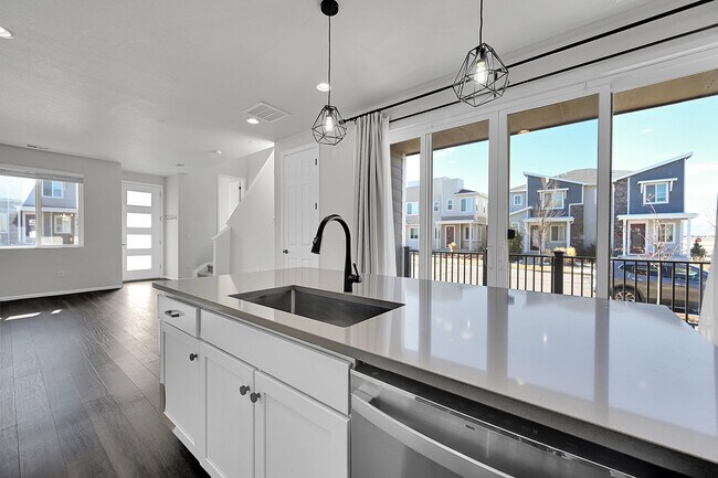 Building Photo - 5319 Spalding Pl