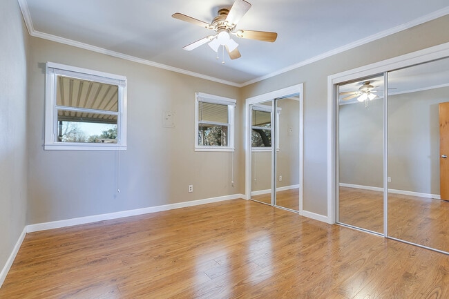 Building Photo - 2755 Rice Ave