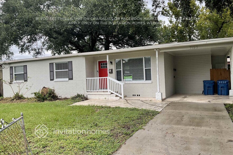 Building Photo - 7123 Hielo Dr