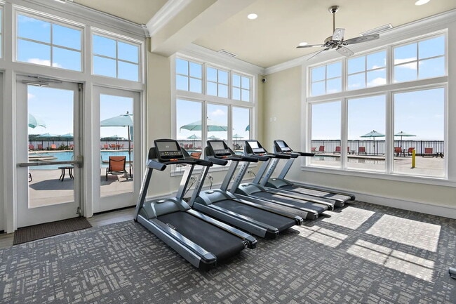 Building Photo - Luxury 5-Bed, 4-Bath Greenville Home in Amenity-Packed Riverstone!