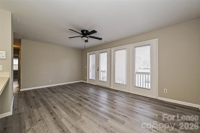 Building Photo - 6156 Meadow Rose Ln