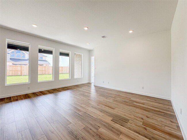 Building Photo - 30939 Spring Lily Wy