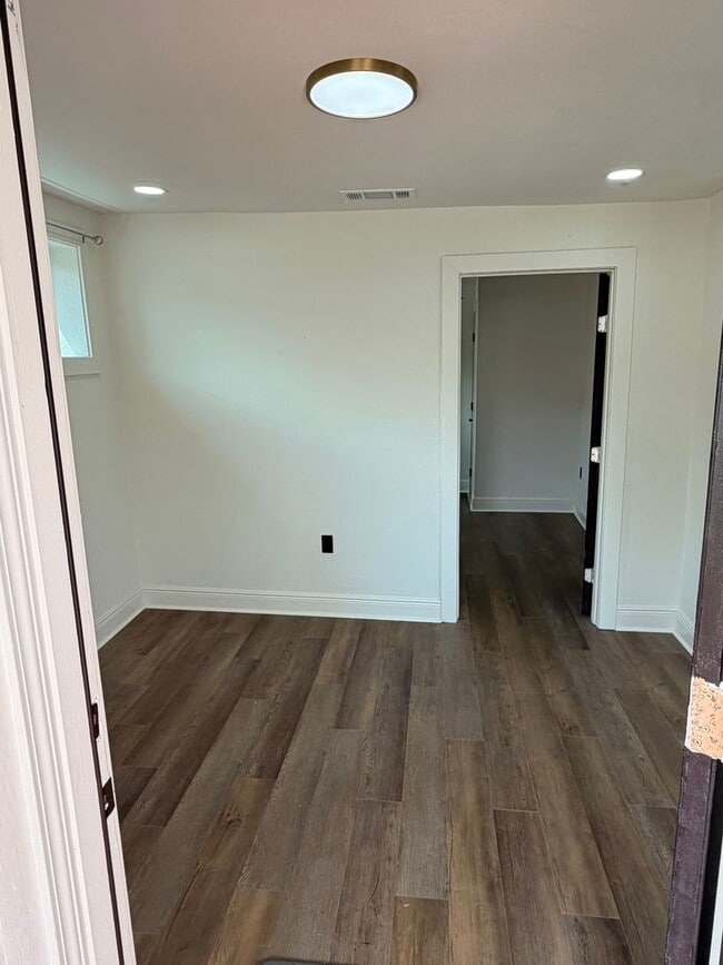 Building Photo - 4210 Alfred St