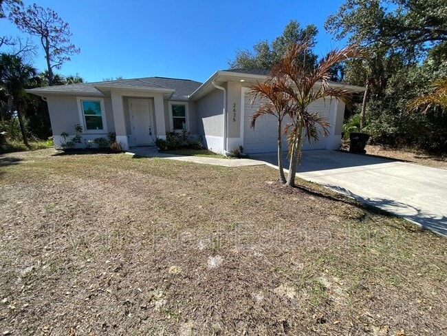 Building Photo - 2635 Starview Ave