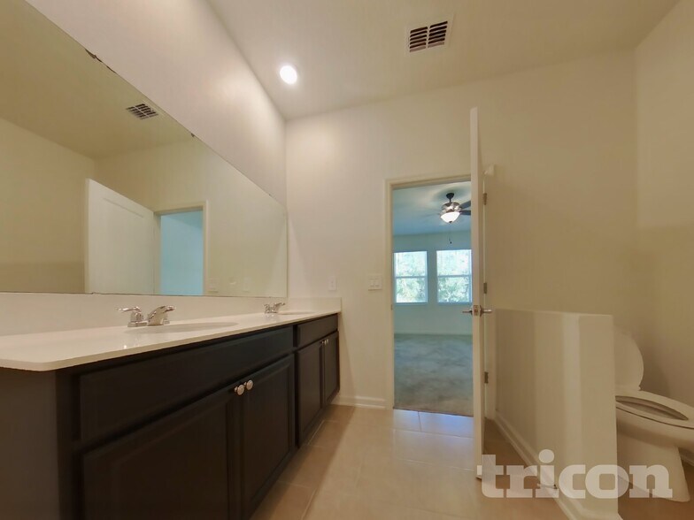 Building Photo - 33658 Sky Blossom Cir