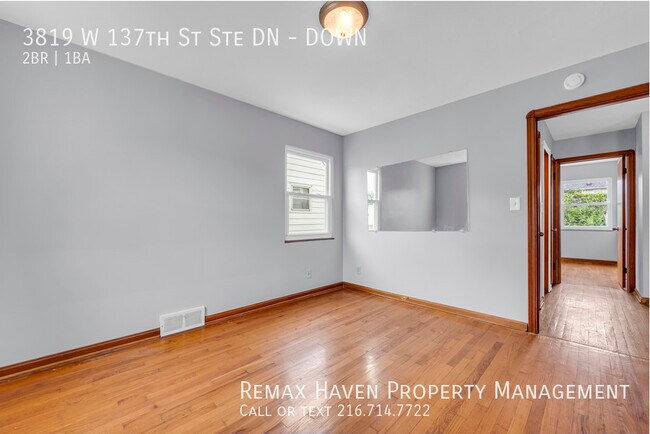 Building Photo - 3819 W 137th St