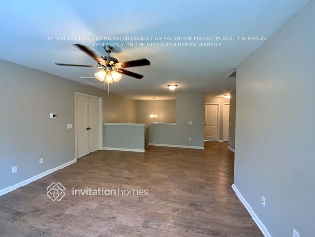 Building Photo - 2517 Mockingbird Ln