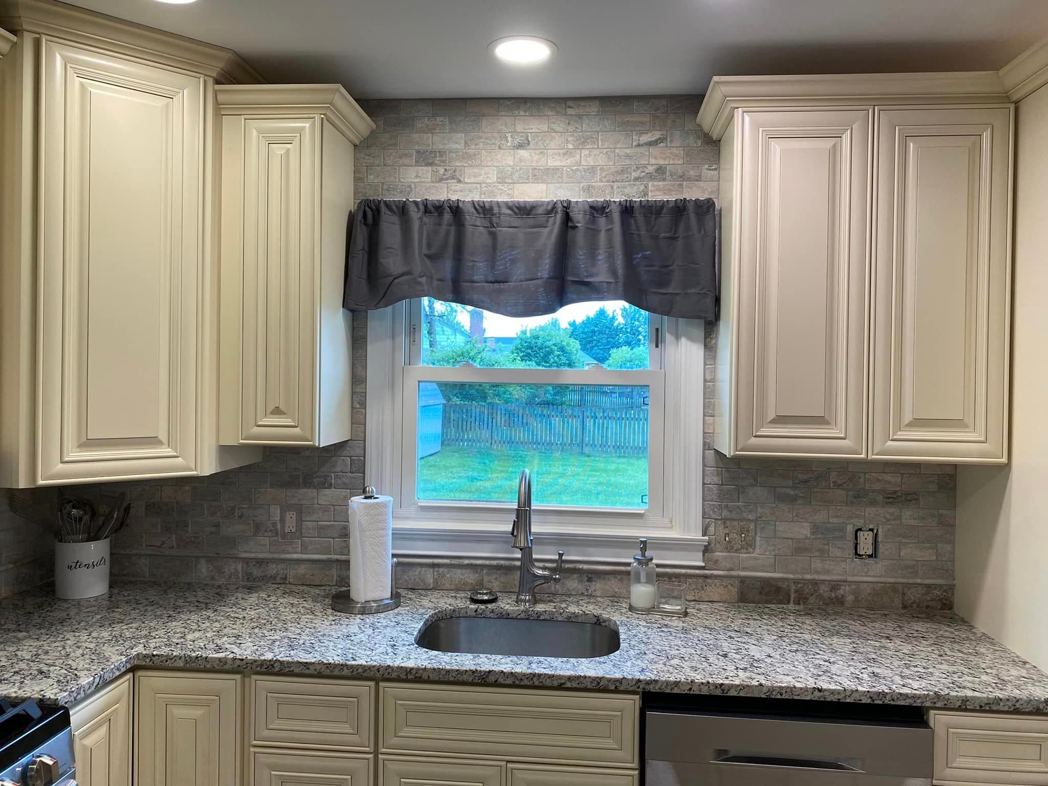 Building Photo - 1821 Prindle Dr