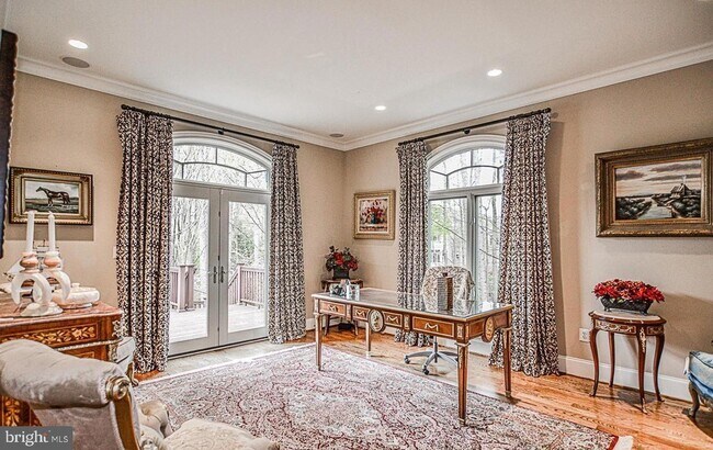 Building Photo - 7841 Montvale Way