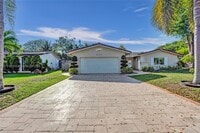 Building Photo - 4112 NW 78th Ln