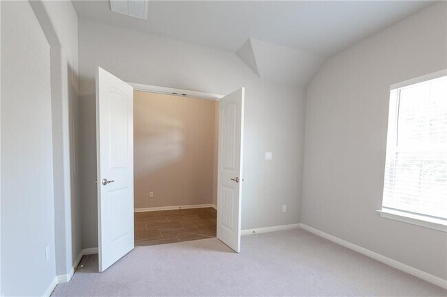 Building Photo - 8238 Arezzo Dr