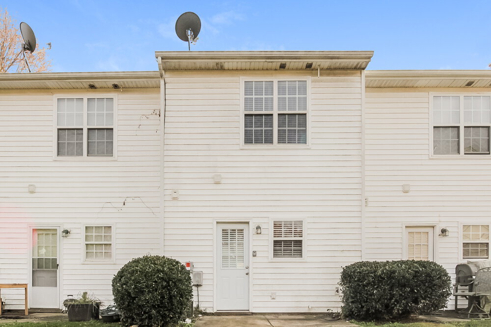 Building Photo - 3019 Nevin Pl Dr