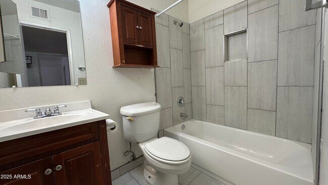 Building Photo - 1229 N 84th Pl