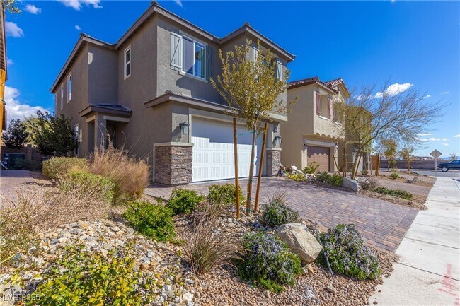 Building Photo - 10016 Silver Comet Ct