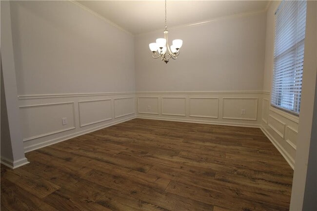 Building Photo - 5418 Long Branch Way