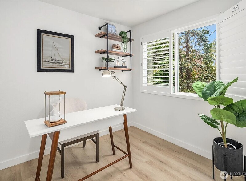 Building Photo - 800 N Allen Pl