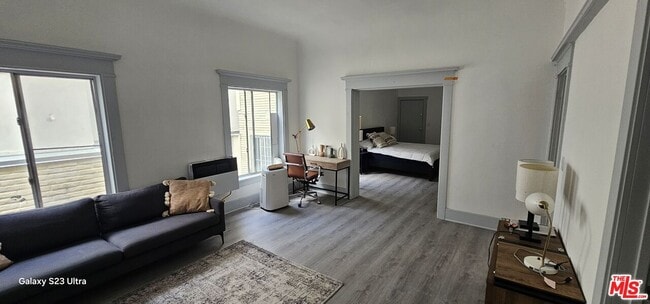 Building Photo - 1604 W Pico Blvd