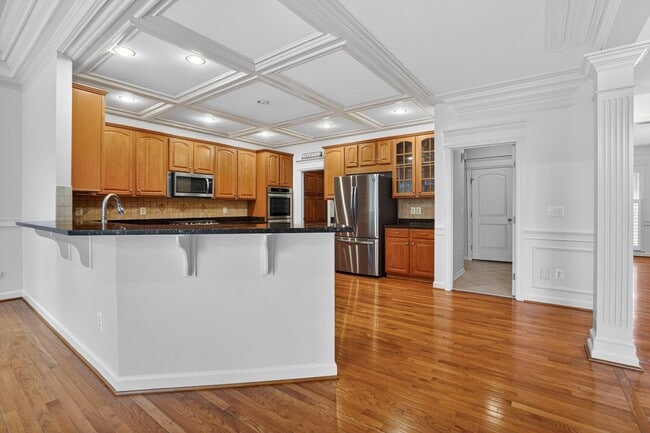 Building Photo - 43286 Canal Creek Pl