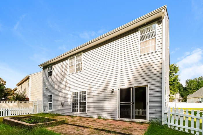 Building Photo - 5128 Newport Landing Way