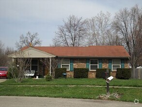 Building Photo - 8721 Shadow Creek Way