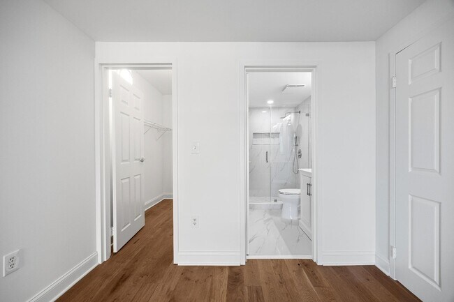 Building Photo - 2 Constitution Ct