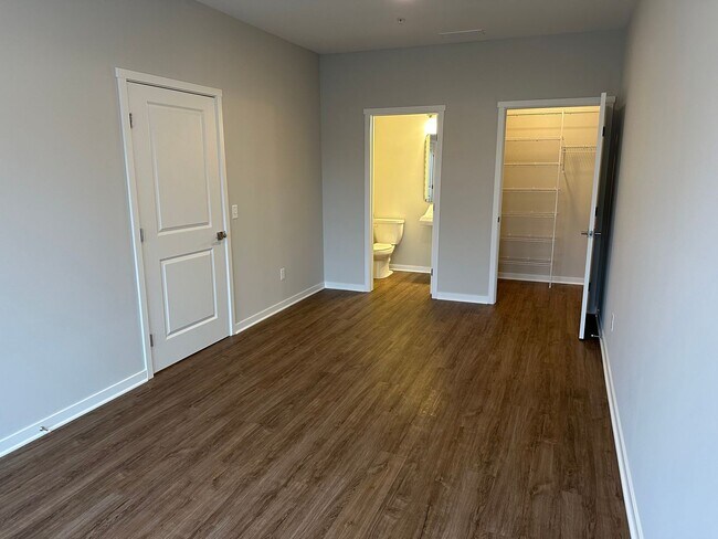 Building Photo - 4326 Pine Forest Blvd NE