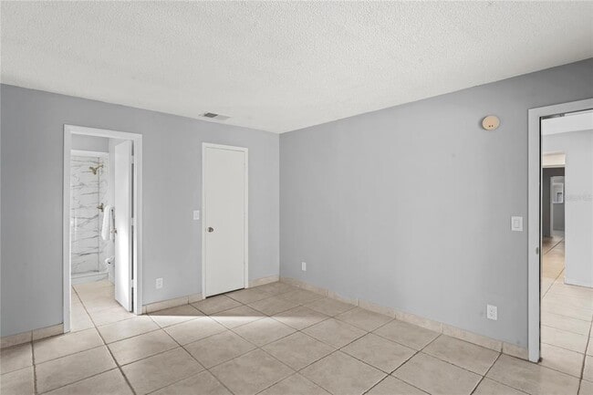 Building Photo - 2502 Indigo Dr