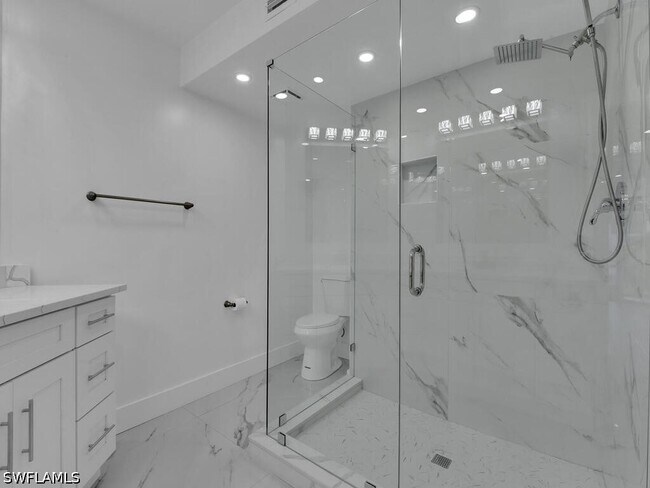 Building Photo - 1200 Misty Pines Cir