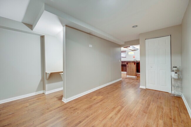 Building Photo - 1218 Birchdale Ln