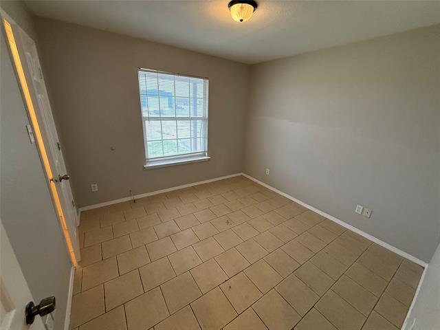 Building Photo - 209 Blue Bell Ct