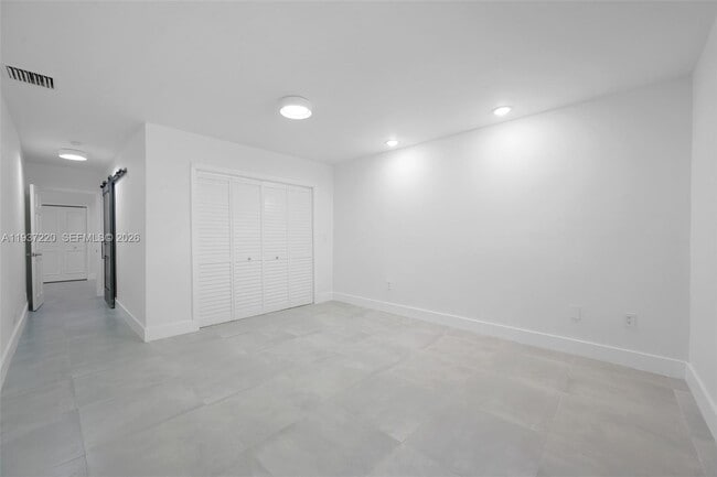 Building Photo - 5300 SW 162nd Ave