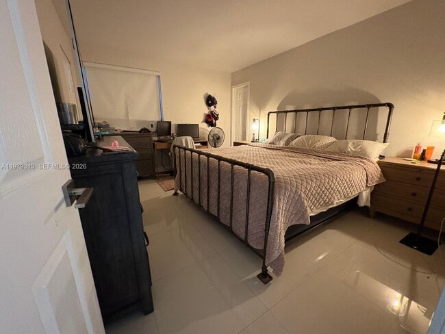 Building Photo - 10280 NW 9th St Cir