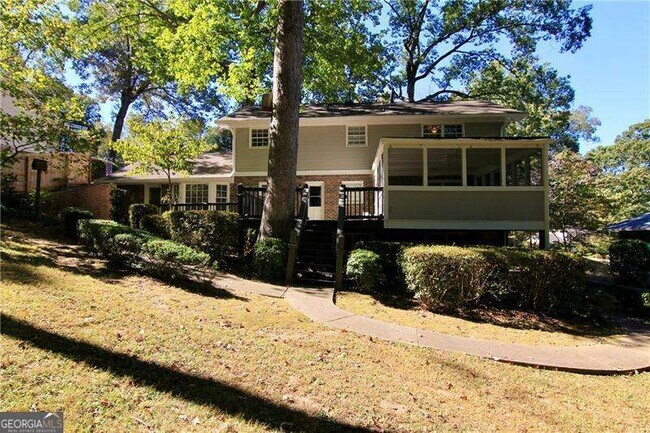 Building Photo - 3571 Sunderland Cir NE