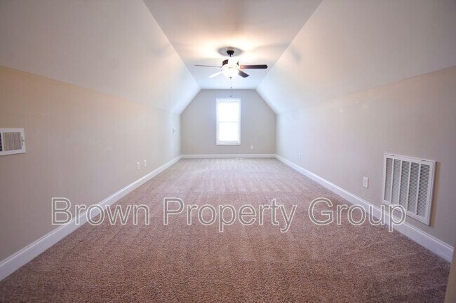 Building Photo - 4625 Blue Sand Hill Rd