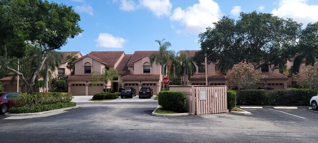 Building Photo - 5299 Europa Dr