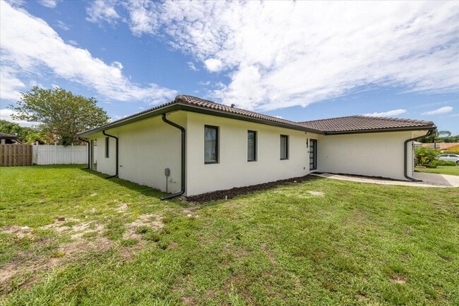 Building Photo - 6897 Terra Tranquila Dr