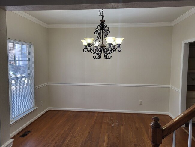 Building Photo - SAWYERS MILL