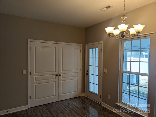 Building Photo - 13918 Cypress Woods Dr