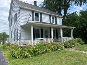 Building Photo - 5851 S Elm Ave