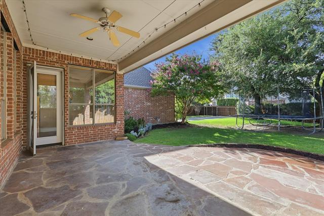 Building Photo - 1405 Salado Dr