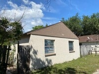 Building Photo - 3149 Huron Ave