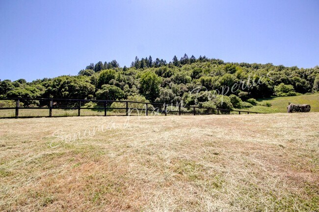 Building Photo - 4626 Bennett View Dr