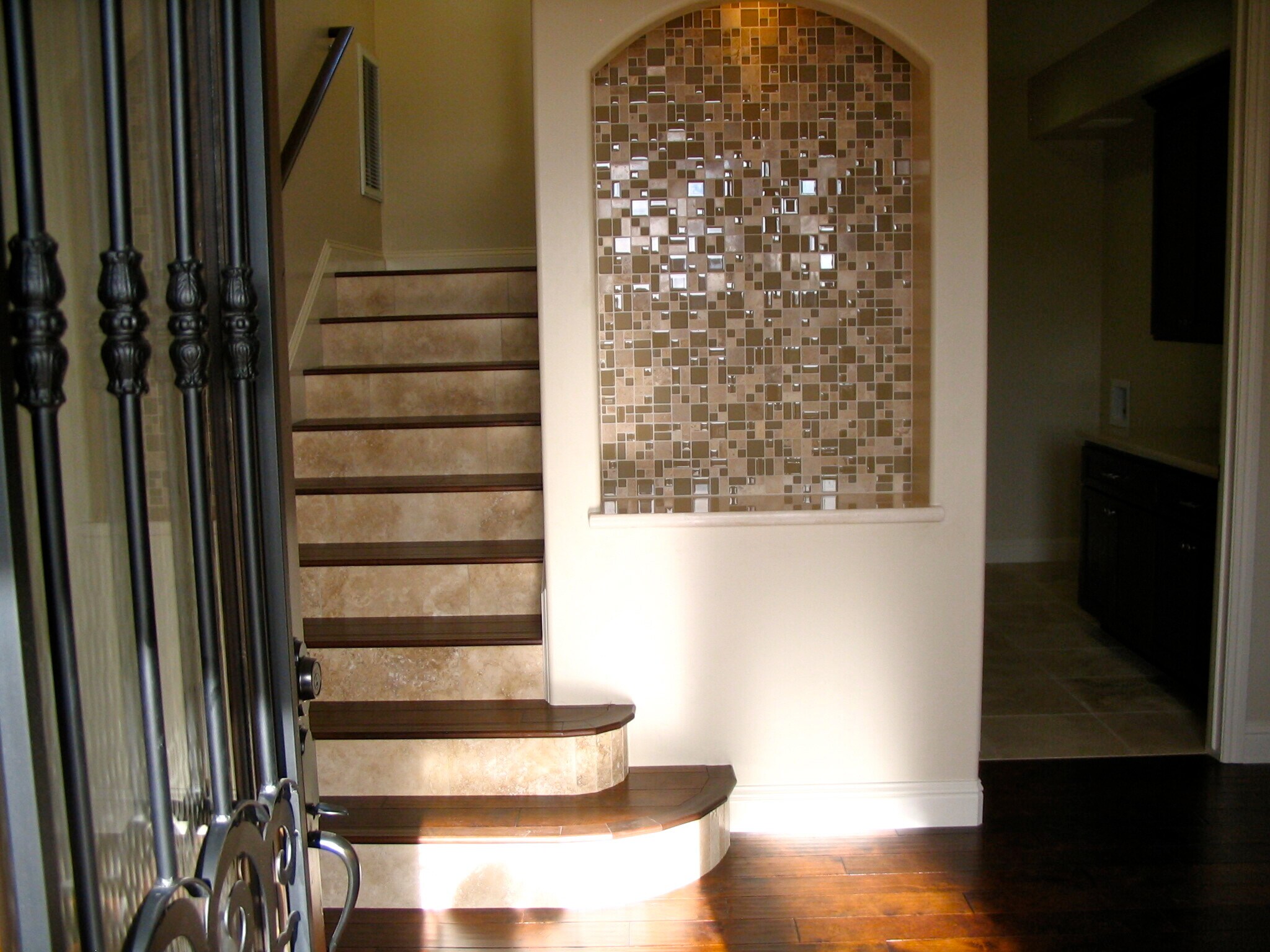 Art Nook Entryway - 213 Cima de Colina